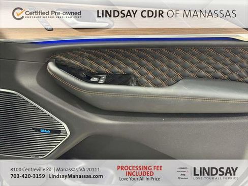 Certified 2024 Jeep Grand Cherokee Summit w/ Luxury Tech Group V image 12