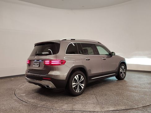 Certified 2026 Mercedes-Benz GLB 250 image 8