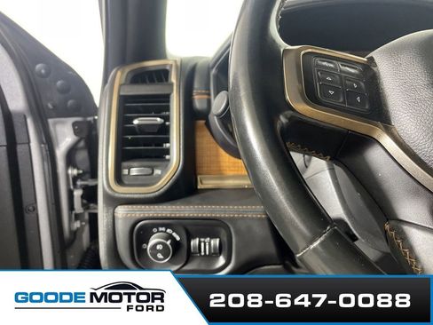 Used 2022 RAM 2500 Limited AWD/4WD image 13
