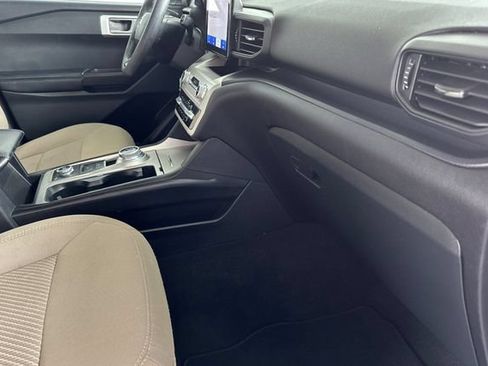 Used 2022 Ford Explorer 4WD image 17