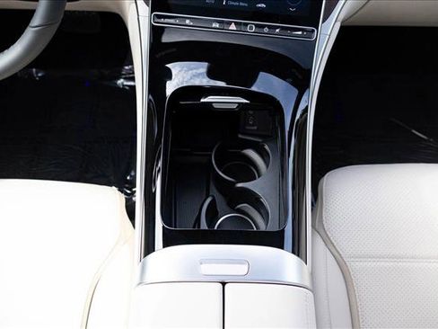New 2026 Mercedes-Benz GLC 300 4MATIC image 19