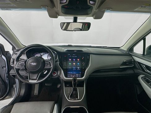 Used 2022 Subaru Outback Limited image 3