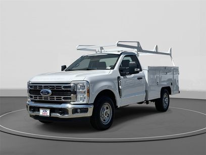 New 2025 Ford F350 XL w/ XL Chrome Package