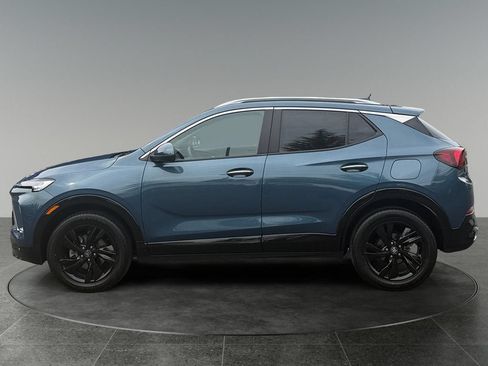 Used 2024 Buick Encore GX Sport Touring AWD/4WD image 5