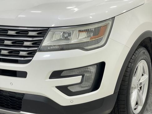 Used 2016 Ford Explorer XLT w/ Equipment Group 202A image 36