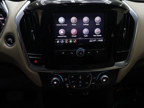 Used 2022 Chevrolet Traverse LS image 21