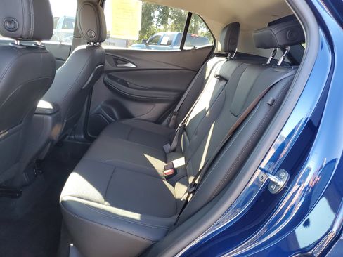 Used 2022 Buick Encore GX Select image 9