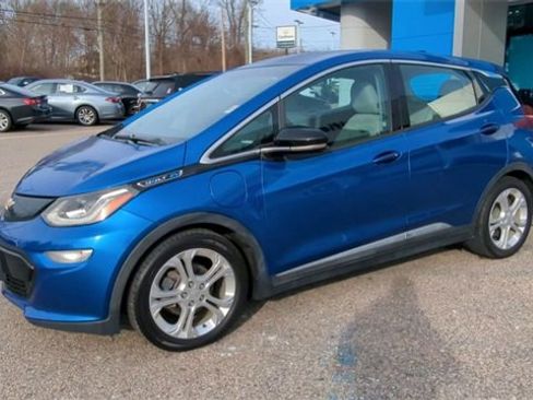Used 2017 Chevrolet Bolt LT image 4