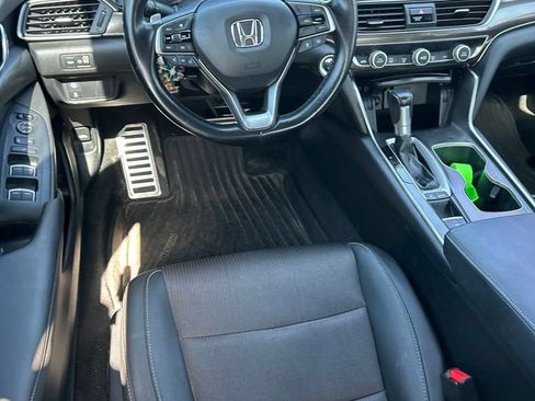 Used 2020 Honda Accord Sport image 5