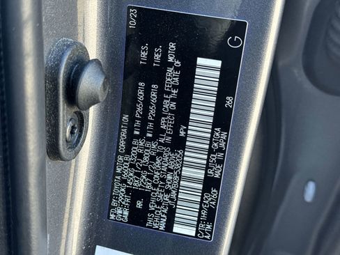 Used 2023 Lexus GX 460 Premium w/ Premium Plus Package image 35