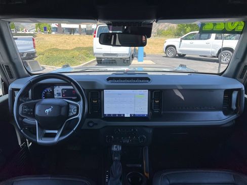 Used 2022 Ford Bronco Badlands w/ Sasquatch Package AWD/4WD image 22