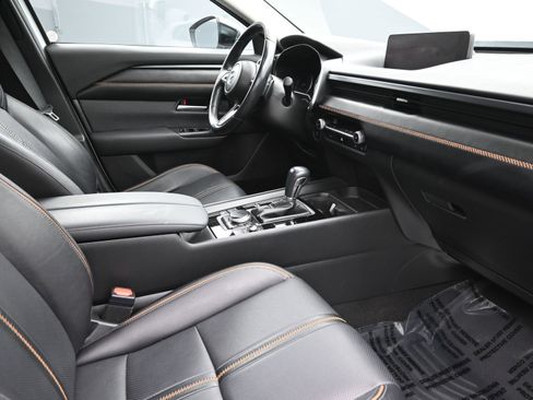 Used 2024 MAZDA CX-50 AWD 2.5 Turbo image 25