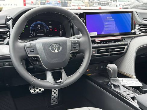 New 2026 Toyota Camry SE FWD image 31