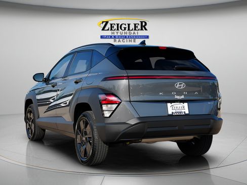 Used 2019 Buick Enclave Essence AWD/4WD image 5