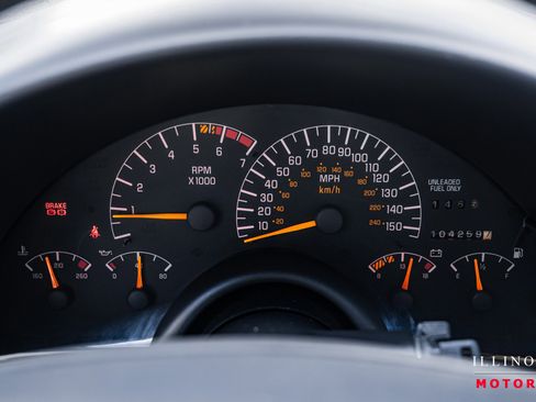 Used 1994 Pontiac Firebird Coupe image 21