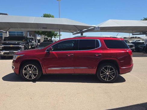 Used 2019 GMC Acadia Denali w/ Technology Package image 5