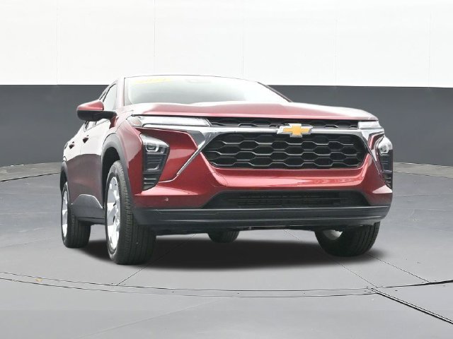 Used 2024 Chevrolet Trax LS w/ LS Convenience Package FWD image 48