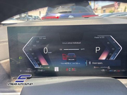 Used 2024 BMW X5 xDrive40i w/ Premium Package image 31