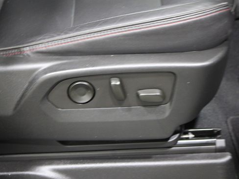 Used 2021 Chevrolet Tahoe RST image 26