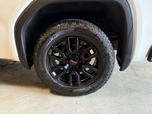 Used 2022 GMC Sierra 1500 Elevation AWD/4WD image 33