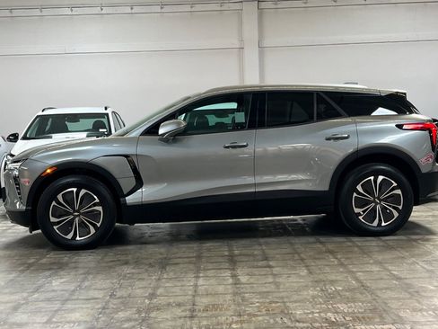 Used 2024 Chevrolet Blazer EV LT AWD/4WD image 7