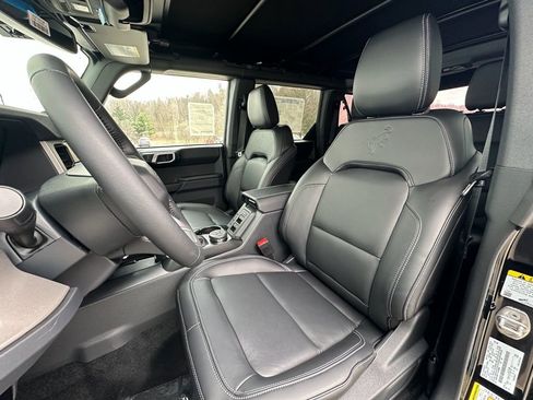 New 2026 Ford Bronco Outer Banks AWD/4WD image 17