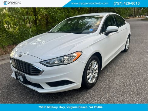 Used 2018 Ford Fusion S FWD image 1