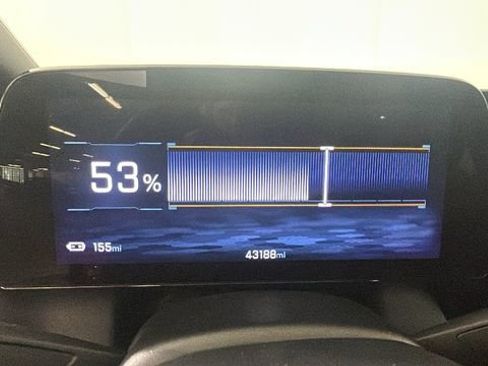 Used 2025 Chevrolet Equinox EV RS FWD image 15