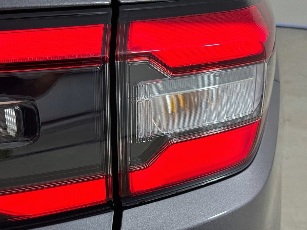 New 2026 Honda Pilot Touring image 9