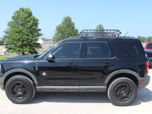 Used 2021 Ford Bronco Sport Outer Banks AWD/4WD image 3