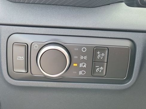 Used 2026 Ford Mustang Premium RWD image 22
