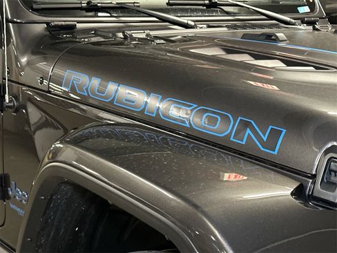 Used 2022 Jeep Wrangler Unlimited Rubicon 4xe w/ Cold Weather Group image 11