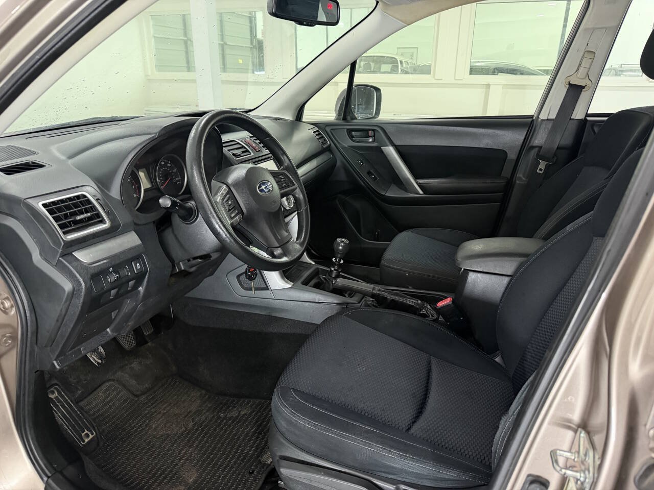 Used 2016 Subaru Forester 2.5i AWD/4WD image 12
