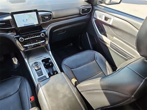 Used 2023 Ford Explorer Limited w/ Equipment Group 301A image 12