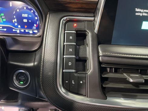 Used 2024 Chevrolet Tahoe Premier image 36