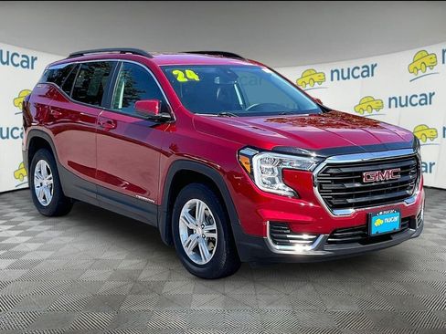 Used 2024 GMC Terrain SLE w/ Driver Convenience Package AWD/4WD image 1
