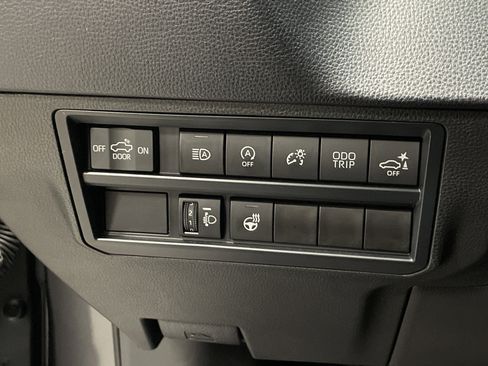 Used 2024 Toyota Tundra SR5 image 29