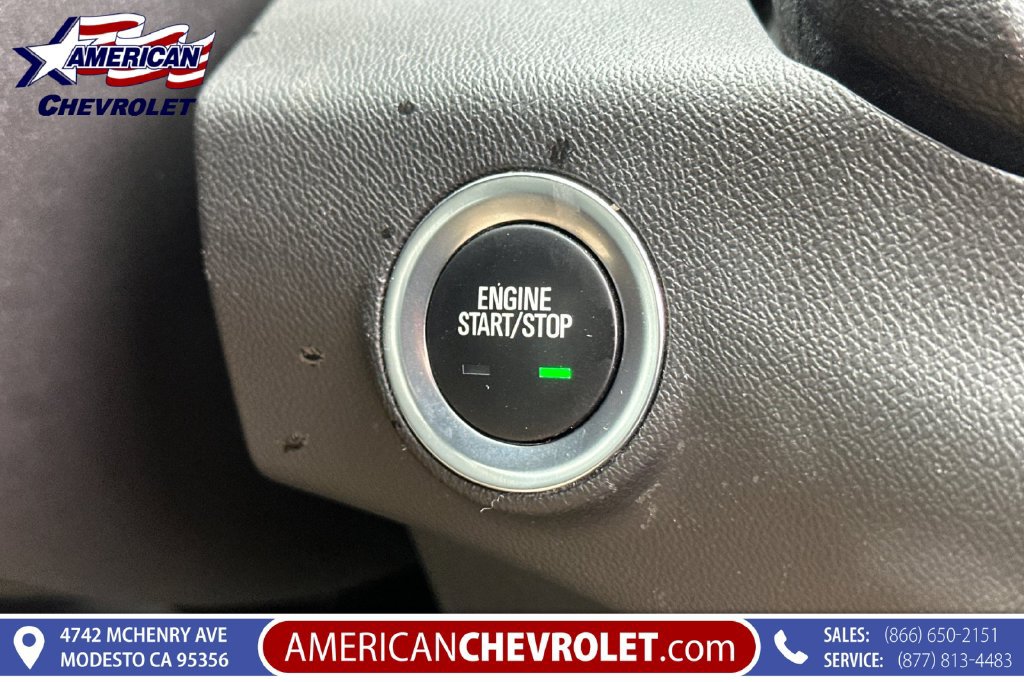 Used 2024 GMC Terrain SLE FWD image 30