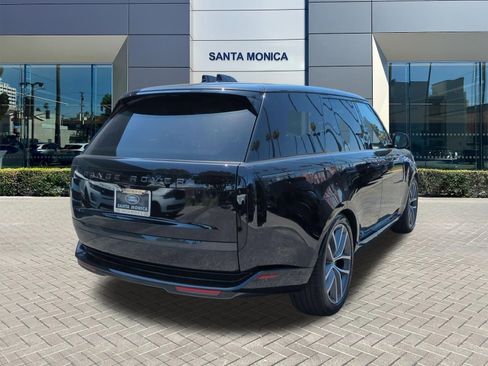 New 2026 Land Rover Range Rover SE AWD/4WD image 5