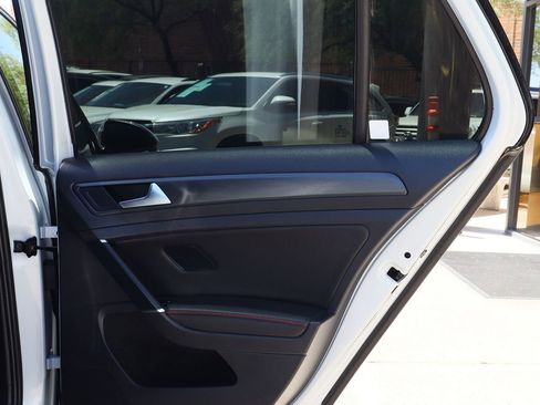 Used 2019 Volkswagen GTI SE w/ SE Experience Package image 26