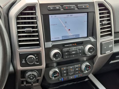 Used 2020 Ford F150 Platinum w/ Equipment Group 701A Luxury AWD/4WD image 17