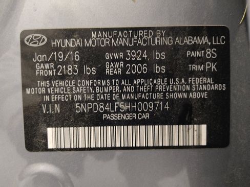 Used 2017 Hyundai Elantra SE image 33