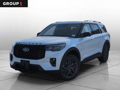 New 2026 Ford Explorer ST-Line RWD image 1