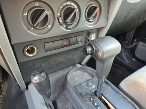 Used 2008 Jeep Wrangler Unlimited X AWD/4WD image 16