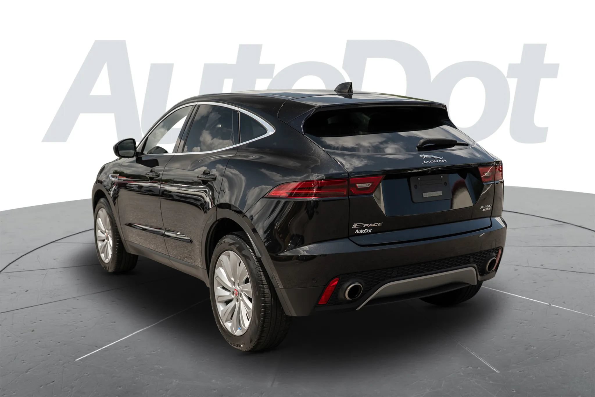 Used 2020 Jaguar E-PACE SE AWD/4WD image 2