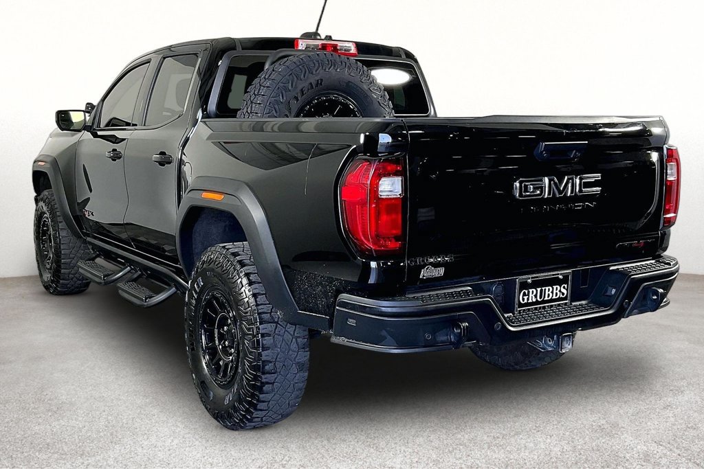 Used 2025 GMC Canyon AT4 w/ AT4X AEV Edition AWD/4WD image 14