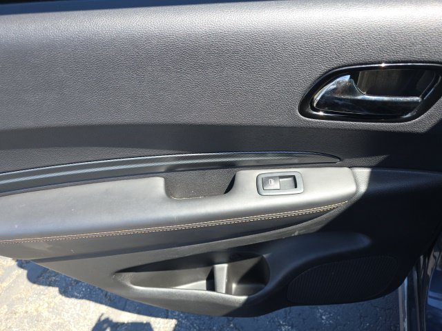 Used 2021 Dodge Durango R/T w/ Technology Group AWD/4WD image 22