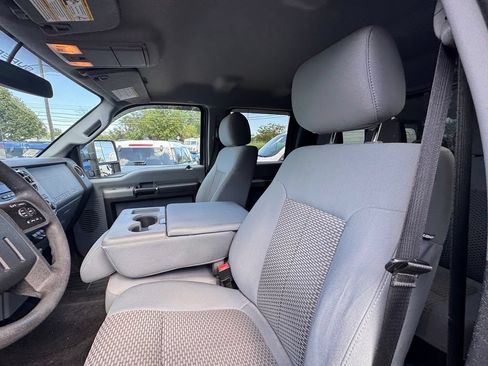 Used 2016 Ford F250 XLT w/ XLT Value Package AWD/4WD image 9