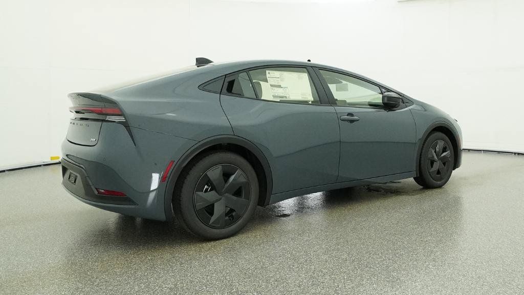 New 2026 Toyota Prius LE FWD image 28