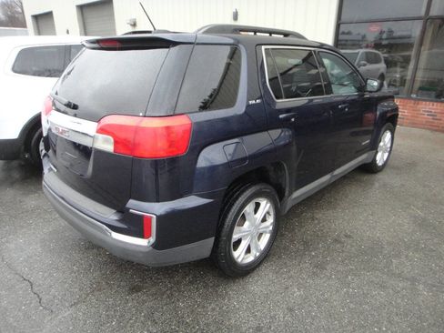 Used 2017 GMC Terrain SLE w/ Convenience Package AWD/4WD image 6